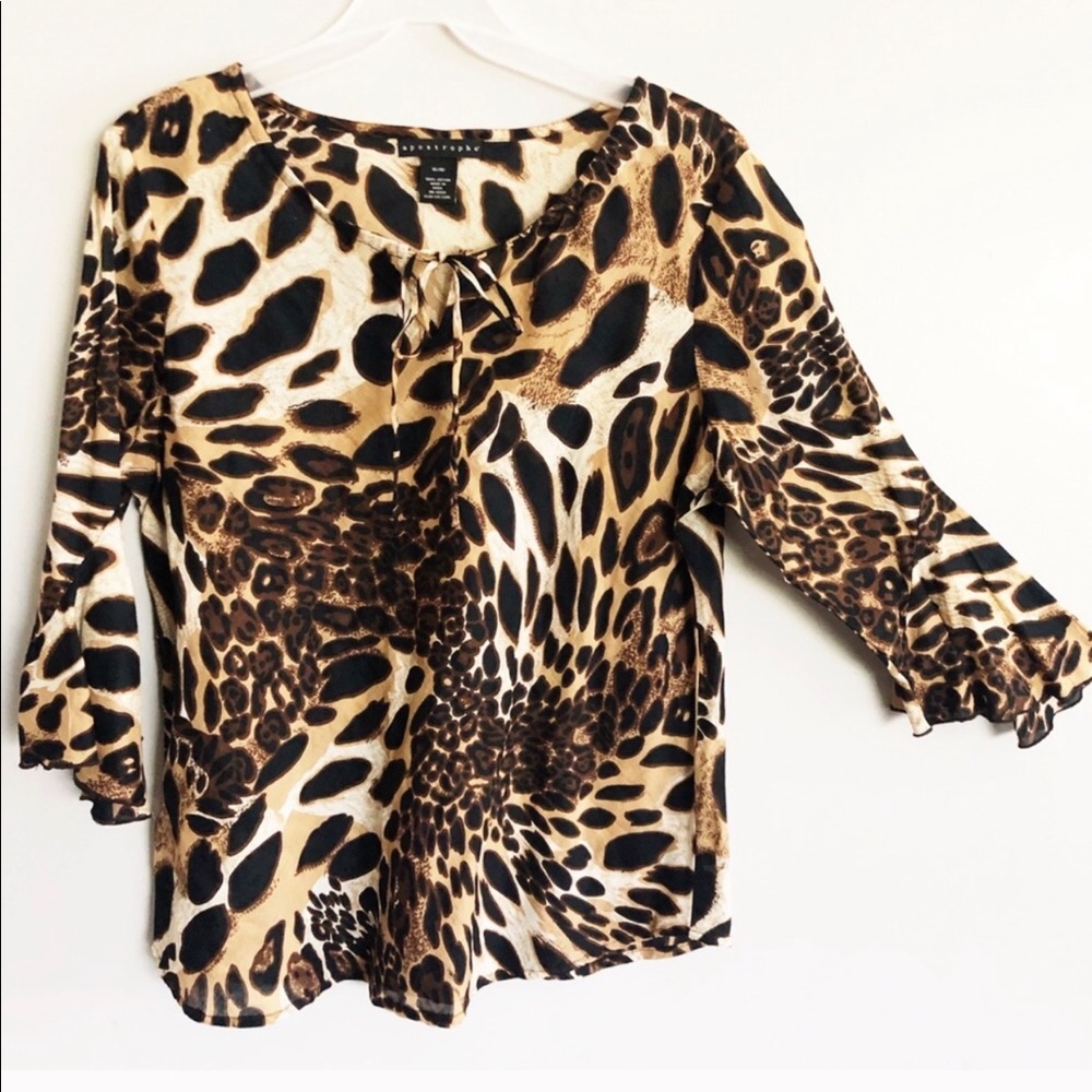 Apostrophe 🤎🤍🖤 Animal PrintLightweight Top